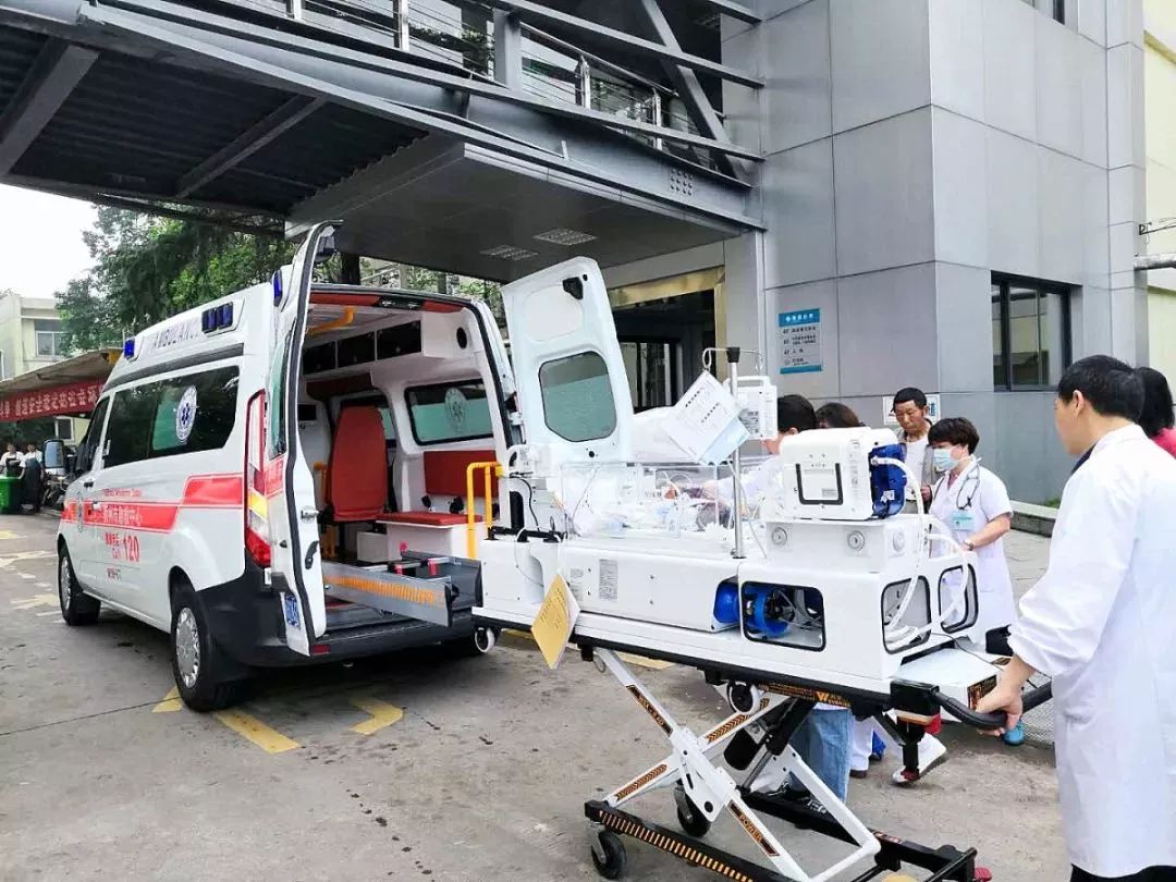 雷州市妇婴监护型护送